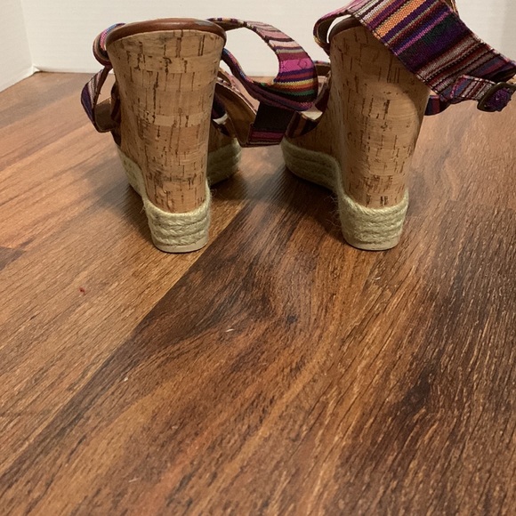 Bakers colorful espadrilles platform sandals, adjustable straps, sz10 runs small - Picture 4 of 9